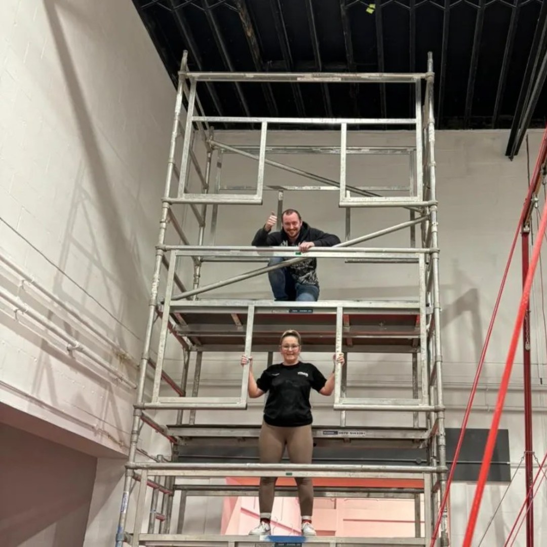 YMCAEng_Wales's tweet image. This week a team of dedicated staff and volunteers @ymcabarry rolled up their sleeves and put on their construction hats to give their facilities an upgrade!

The project will benefit the entire community, delivering a range of gymnastics classes locally.

#YMCA #CommunityProject