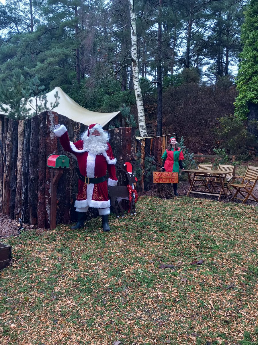 Santa has arrived at The Blue Pool!!!
Father Christmas (and elves) look forward to welcoming you.