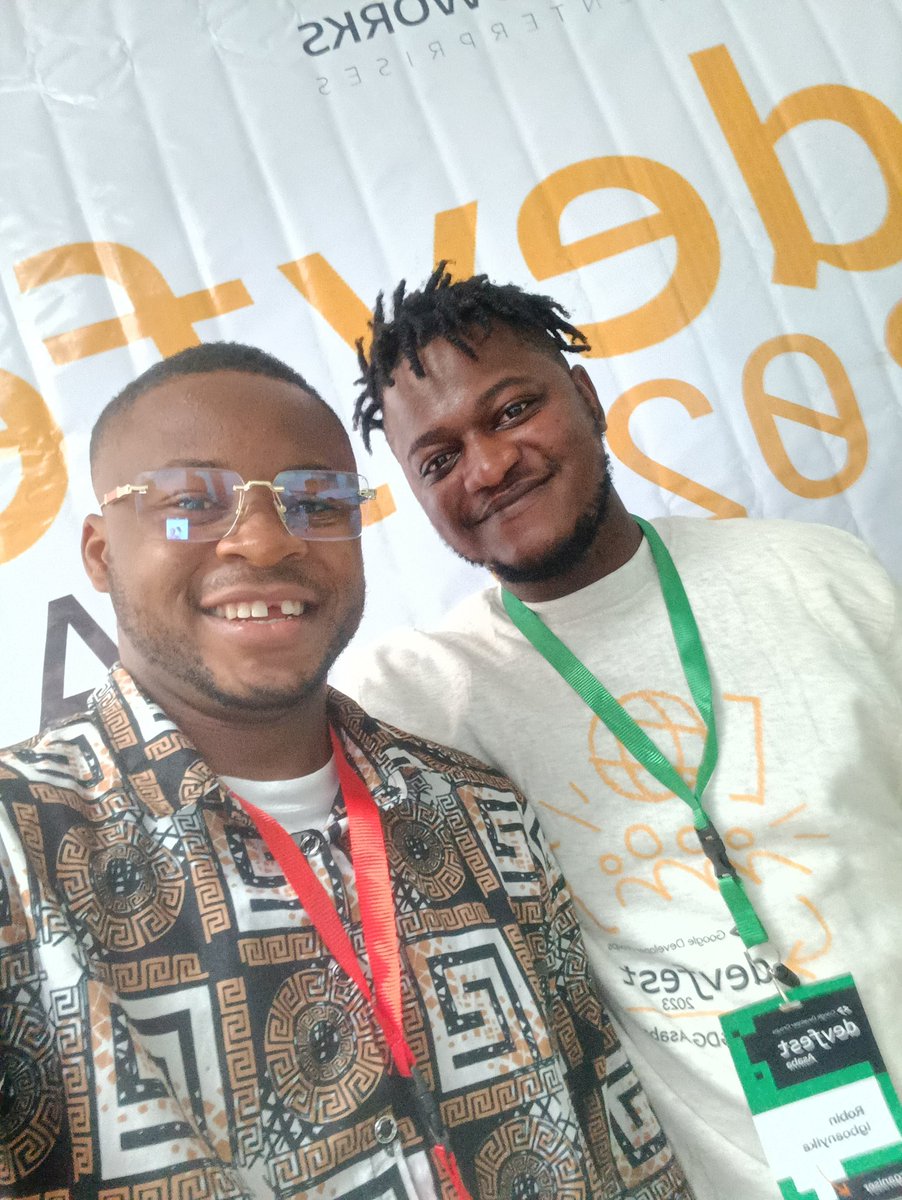 obumnwabude's tweet photo. Met with @AmadikwaJoy, Organiser for @gdgowerri. She's also a speaker

Also was with @dev_padawan, one of the Organisers for @GdgAsaba. Thanks for the event

#DevFest
#DevFestAsaba
#DevFestAsaba23 https://t.co/wxtY3gcoJE