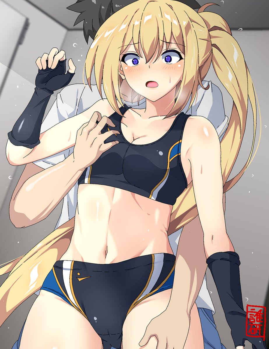 土曜日は背後から襲撃されるセヴァンちゃん! 