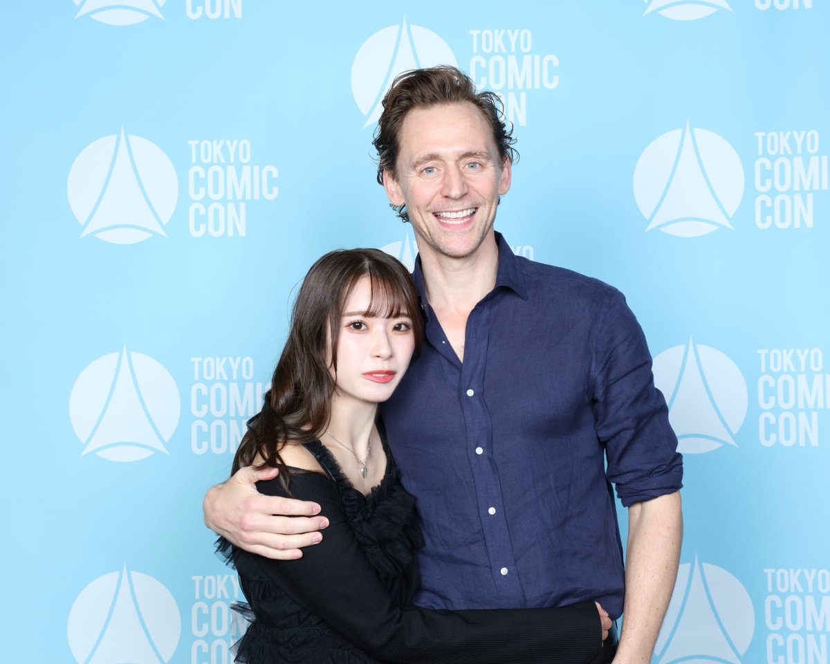 マッツ・ミケルセン
トム・ヒドルストン
ベネディクト・カンバーバッチ
と撮影出来た幸せすぎる。。。トムヒのサインも額に入れて飾ろ🥹🫶🏻
#東京コミコン https://t.co/aFLvWvxSle