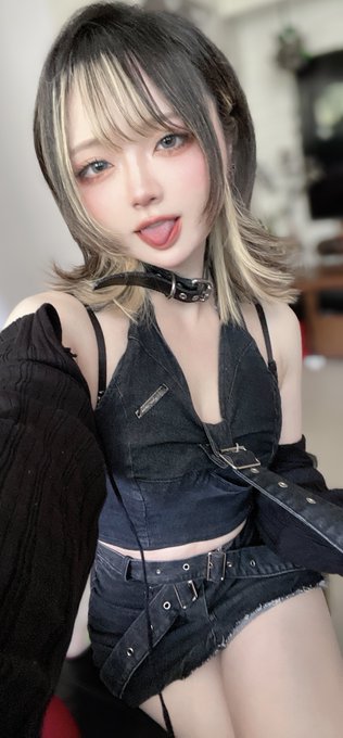 コスプレイヤー絲のTwitter画像25