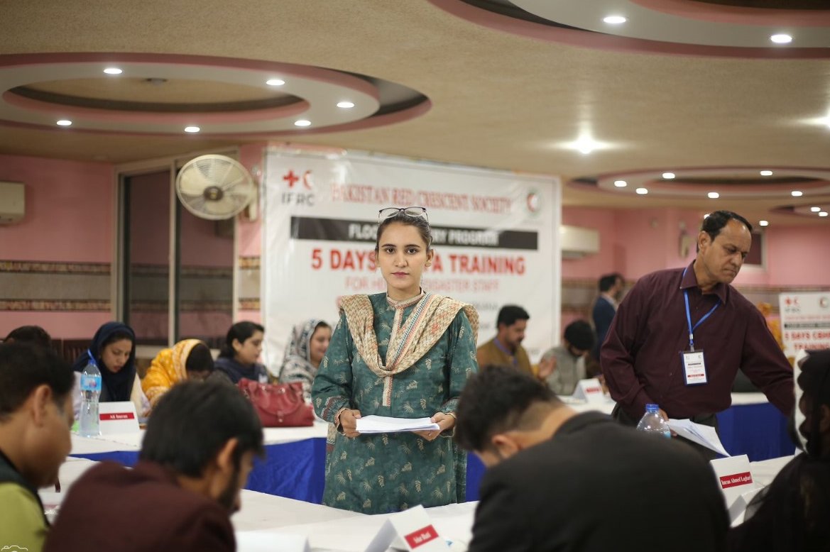 prcsindh's tweet image. PRCS initiated Day 1 of their Community-Based Health &amp;amp; First Aid training in Larkana.

The training drew the participation of FRP district staff from KSK, Dadu, Shikarpur, Khairpur, and Larkana, comprising district health coordinators, social mobilizers, and hygiene promoters.