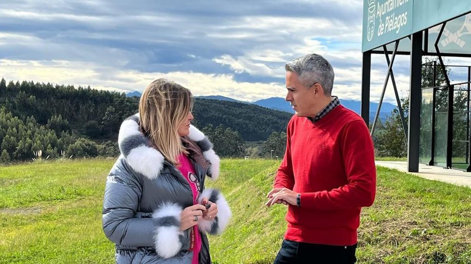 🌹<a href="/Pablo_Zuloaga/">Pablo Zuloaga /🤍❤️</a> y <a href="/samperio_vero/">Verónica Samperio</a> ￼critican que “el PP abandone su compromiso de construir un centro de salud en la zona norte de #Piélagos dejándolo vacío de presupuesto”

Abandonan la #sanidad publica y se desentienden de proyectos de los socialistas 
🔗psc-psoe.es/index.php/2023…