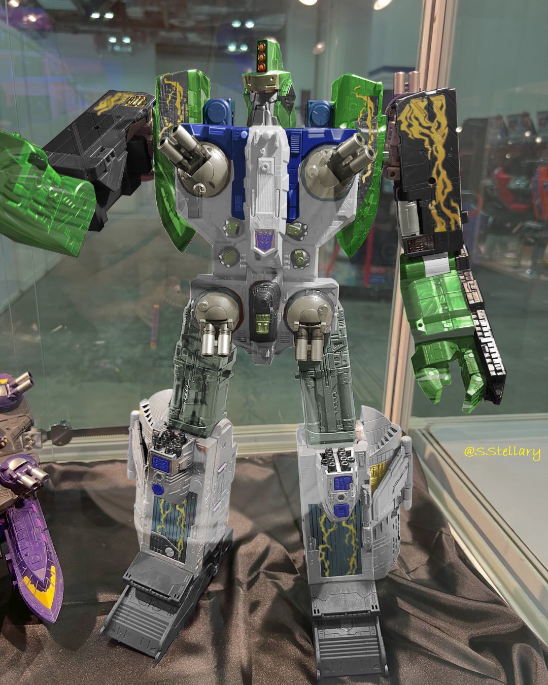 Energon figures | TFW2005 - The 2005 Boards