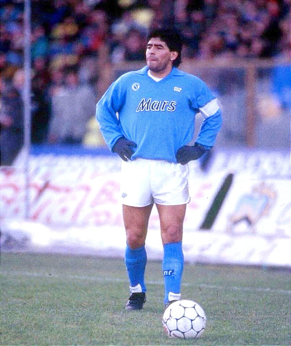 Samuraihardxxx's tweet photo. EL D10S DE NÀPOLES INMORTAL
🔟💙🇦🇷💪🏻⚪🔵⚽ https://t.co/fLjb33ZibJ