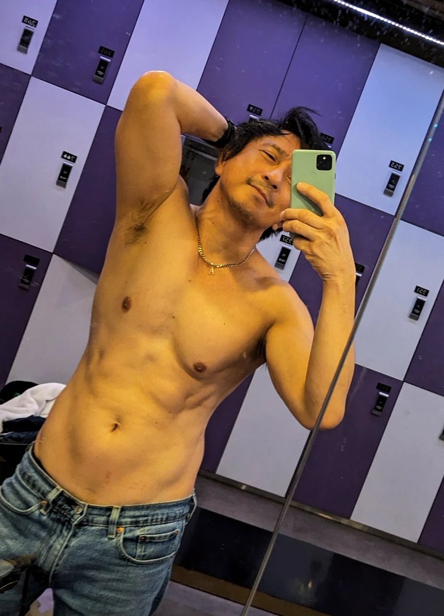 acedapogi's tweet image. di natupad bday wish ko for a new iPhone... pagtiyagaan ang old phone! 🤪 #pixel5