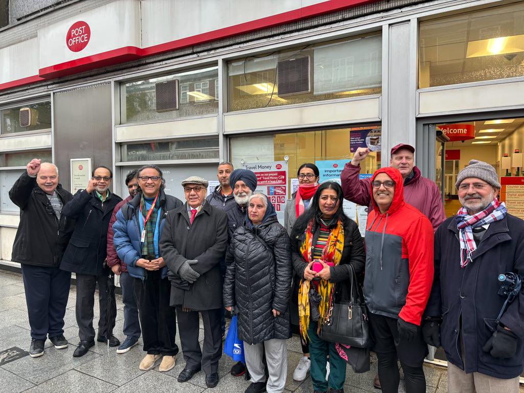 Out this morning supporting the protest to save Southall Post Office- Sign our petition now to save this vital community asset: shorturl.at/cmtT8