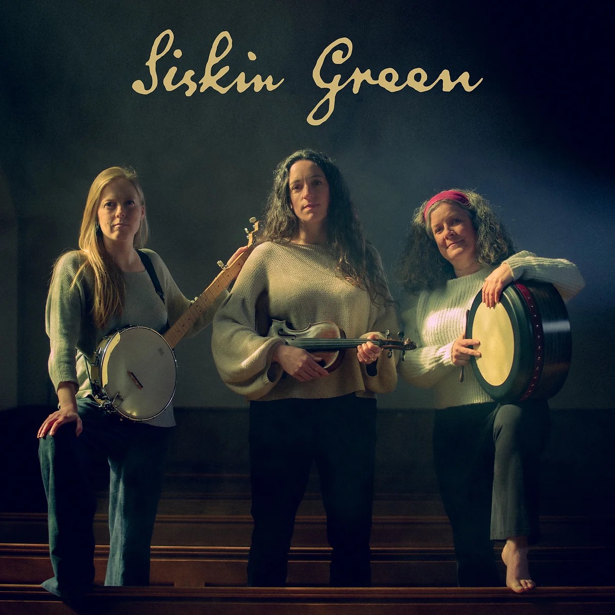 Tune in to Fine Folk on LCRFM 103.6FM (lcrlincoln.com) on Tuesday 12th December at 7.00pm to listen to an interview featuring Alan Ritson speaking to the trio Siskin Green. Check out our Listen Again option at (mixcloud.com/LCRFMLincoln)