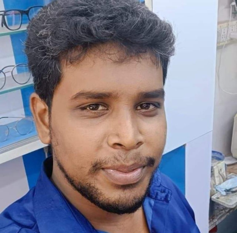 ItsKaral's tweet photo. @chennaicorp Advocate. Puliyanthope Mohan.
அம்பேத்கர் பொதுவுடமை முன்னணி
He is the person, who took care of volunteer work for 4 days continuously. FULL CREDITS TO HIM and the volunteers here who have worked in Semmenchery. https://t.co/APca0emF4E