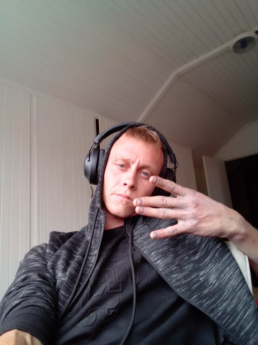 ReefScholtzSA's tweet photo. #Promoting and promoting just promoting my new #Soundcloud Channel that I created last night...https://t.co/Y4wmshkBrY

#Follow #Like #Share #repost #fire ##bandlab #Youtube #southafrican #Eminem #rap #hiphop #tiktok #vital #underground #subscribe #Channel #drDre #searchforlabel https://t.co/ALGZkuEjyO