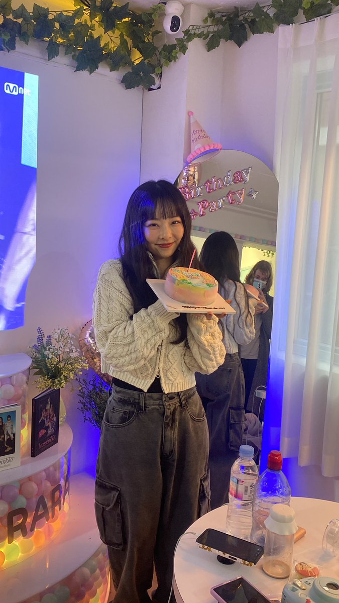 Bloom for Vivi Cafe tweet media