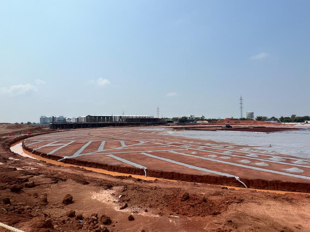 IPIsolution's tweet photo. Raju Purushotham's receipt of the BEST QUALITY AWARD from Larsen & Toubro is a testament to the exceptional dedication and skills demonstrated throughout the construction of the New National Cricket Academy Complex in Bangalore.
.
.
.
#IPI #CricketGroundConstruction #IPIIndia https://t.co/87W79oEBvX