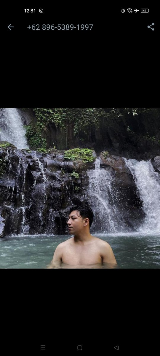 anggapbrn's tweet photo. @PartaiSocmed Sorry out of topic.
Barangkali ada yang kenal dengan 2 orang ini? https://t.co/dOqKtNynEo