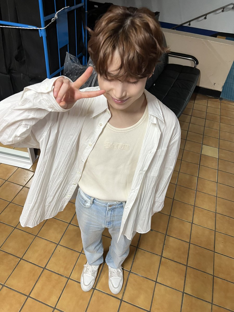 nocontextsunki's tweet photo. ni-ki's pov                    sunoo's pov https://t.co/ycyb0evVdi