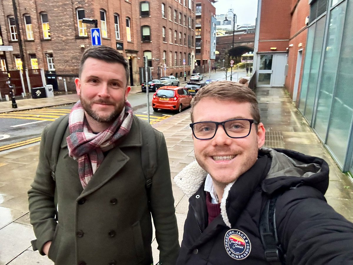 Working hard all year round & in all weathers too! 🌧 We’ve had productive day on the #LabourDoorstep in Deansgate across Macintosh Village and around Whitworth, Cambridge & Princess Streets🌹 While the Tories fail our country, Manchester Labour are working hard for our city.