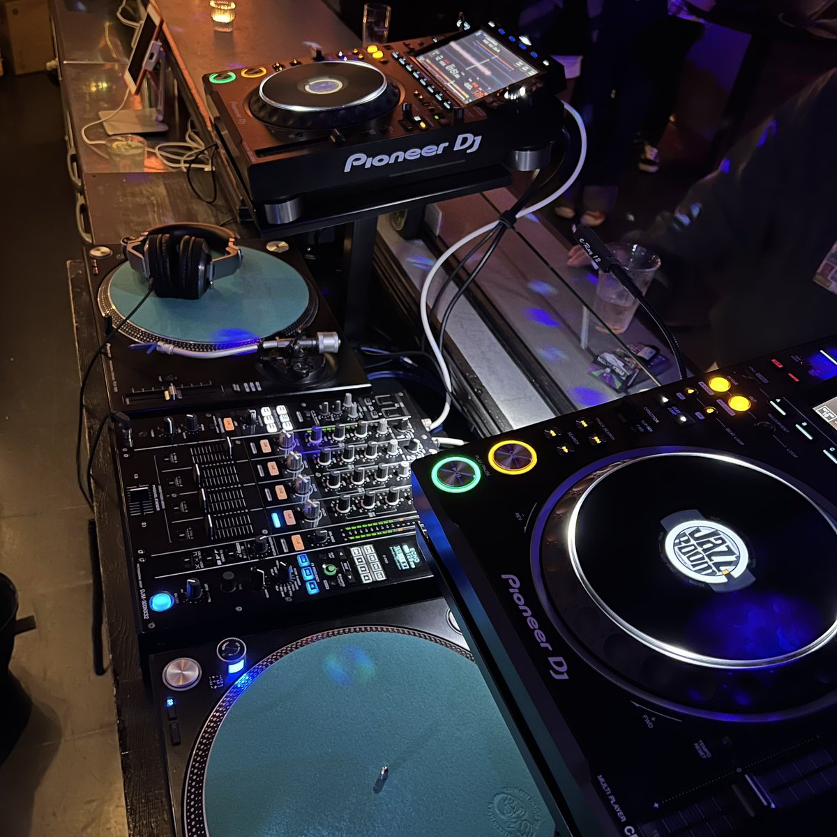 kaimartin's tweet photo. Today's Booth 

#dj #kai #djkai #kaijp #phanpersie #ファンペルシー #oneword #onewordrecords #house #techhouse #techno #music #dance #dancemusic #musicjob #japan #日本 #niigata #新潟市 #lostrain https://t.co/66Z5cufhtW