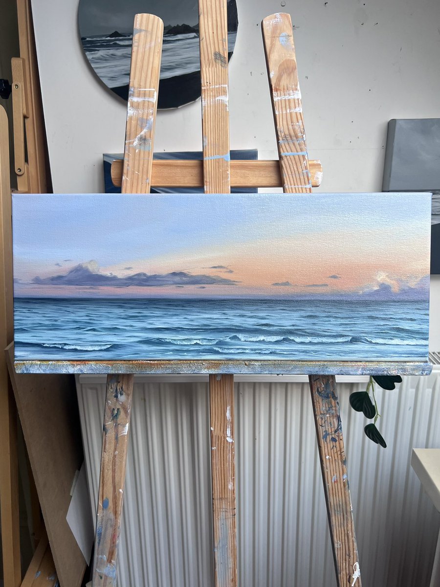 rosierowellart's tweet photo. My latest painting! 
#oilpainting #oceanart https://t.co/Dch5g4OMwN
