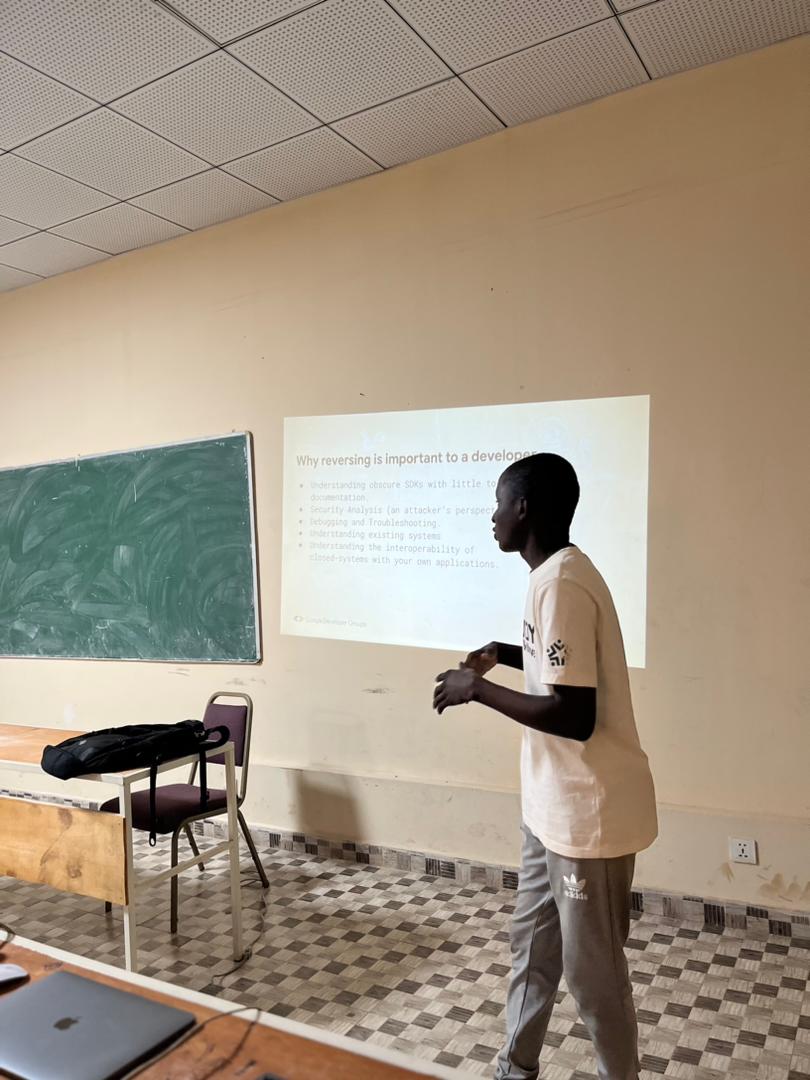 wtmbanjul's tweet photo. Decoding Deception: Analyzing the AL Group Android App from the Inside Out 🕵️♂️
#ScamUnveiled #DevFest2023
#devfestbanjul2023 https://t.co/nOroScNUSa