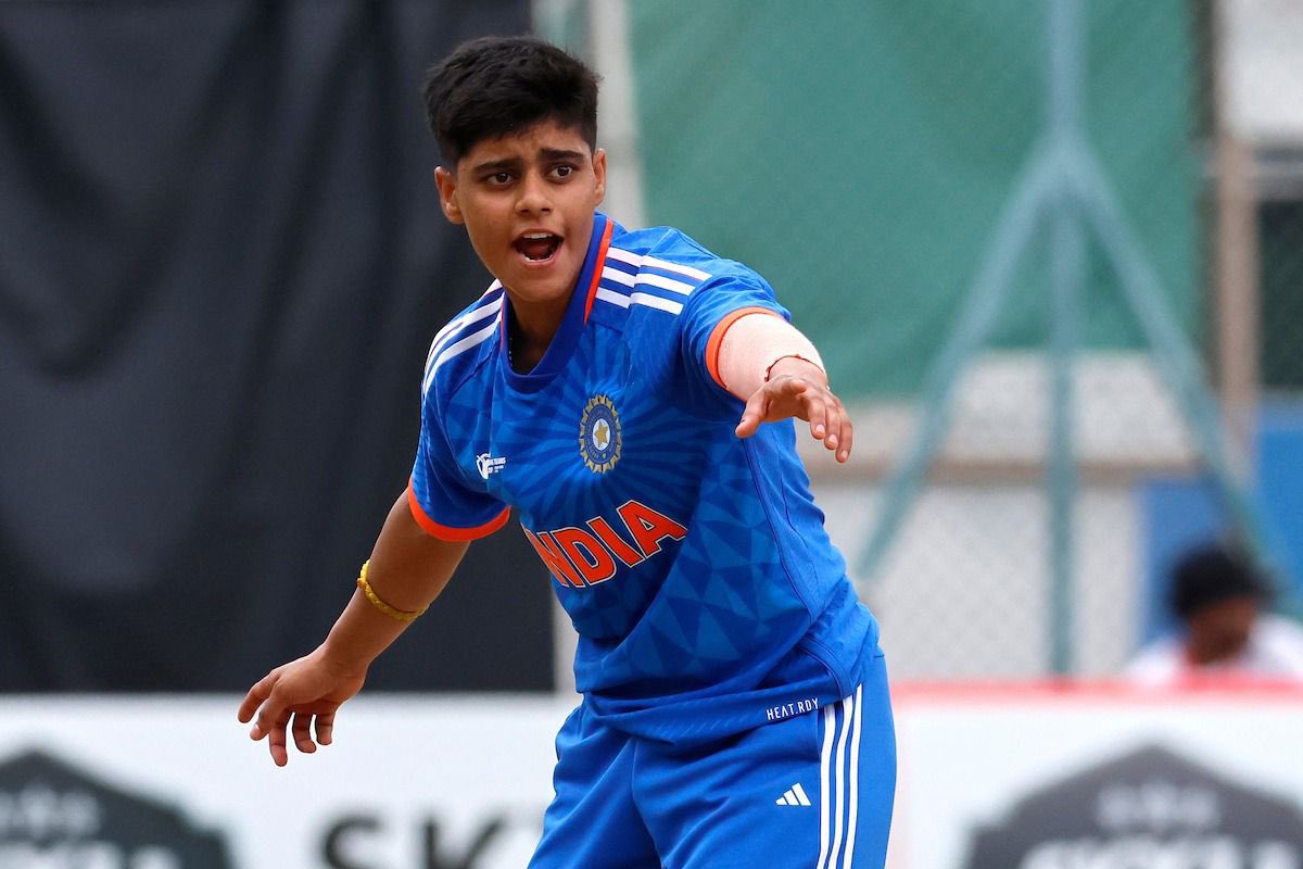 Historic day for WPL as a total of 12.75 crores were spent to sign over 30 players, with 5 players having bids of over 1 cr! Congratulations to all players &amp; teams, with a special shoutout to Kashvee Gautam and <a href="/DineshVrinda/">Vrinda Dinesh</a> 🇮🇳 

#TATAWPLAuction @wpl #KashveeGautam #VrindaDinesh