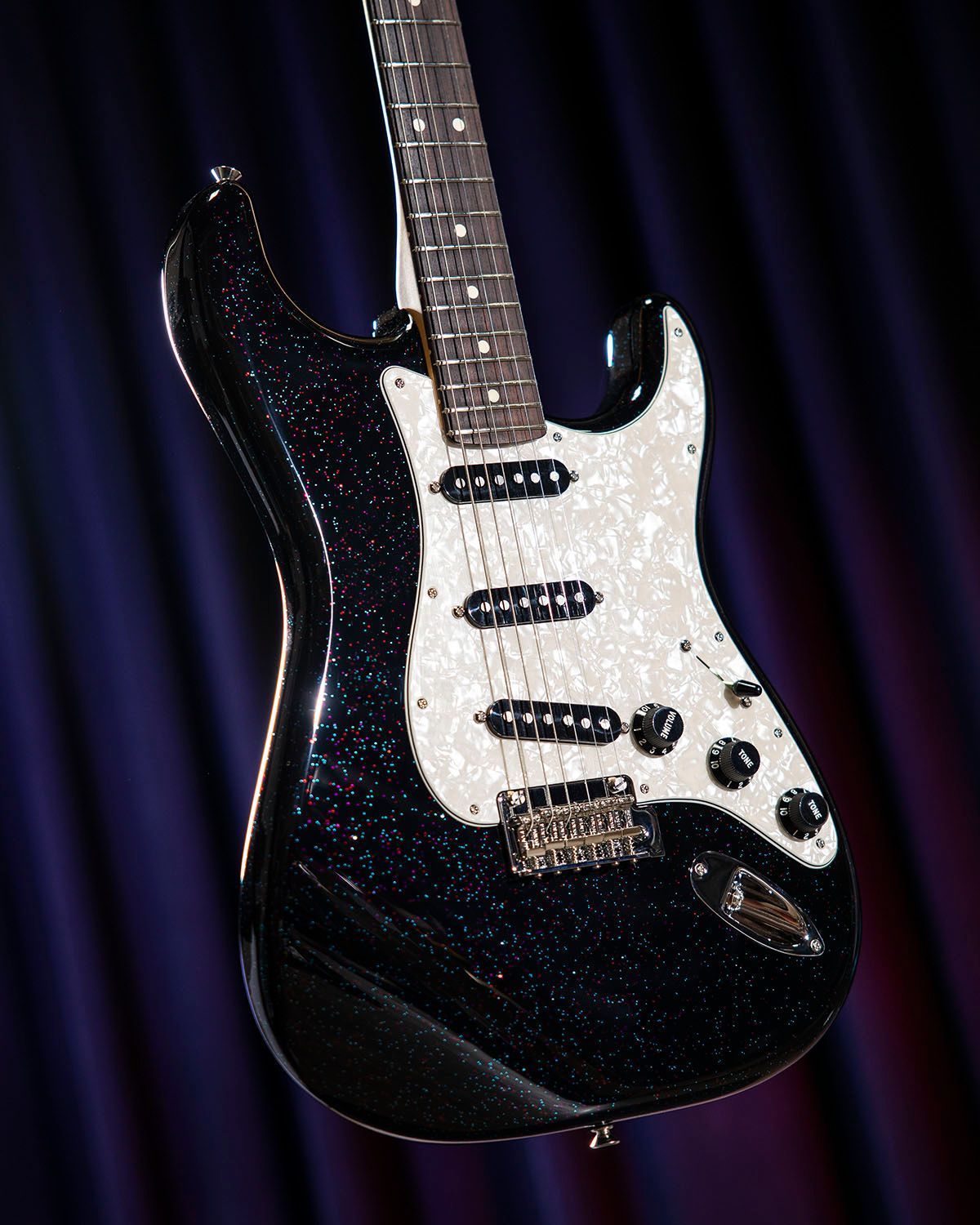 The Galaxy of Strats Revised Edition book Stratocaster