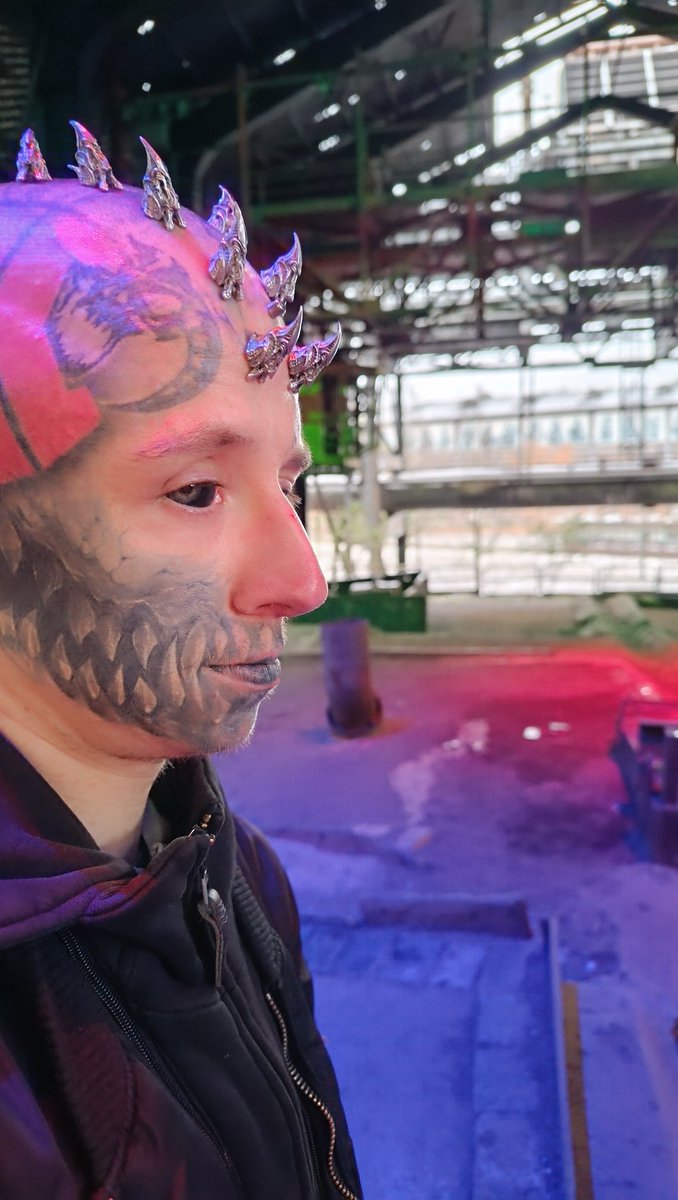 Inkedjuliusz's tweet photo. Landschaftspark Duisburg Photo Shooting!
#bodymodification #bodymodified #headimplant #inkedsclera #Modification #eyeballtattoo Tattoo #Bodytransformation #Sclera #Transformation #FACE #Nike #metalmohawk #transdermalimplants #Spikes #Juwellery #Metall #aftercare #Hardstyle https://t.co/l3CkNyp4ot