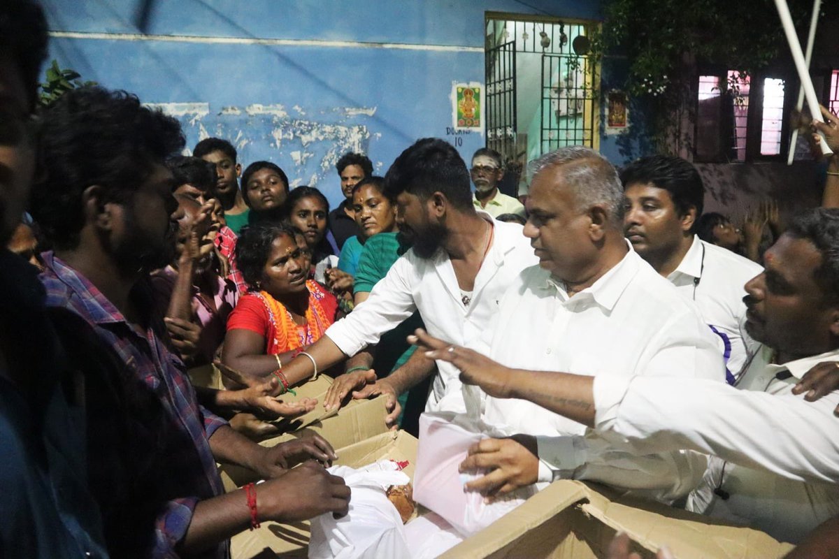 Thalapathy Vijay Makkal Iyakkham tweet media