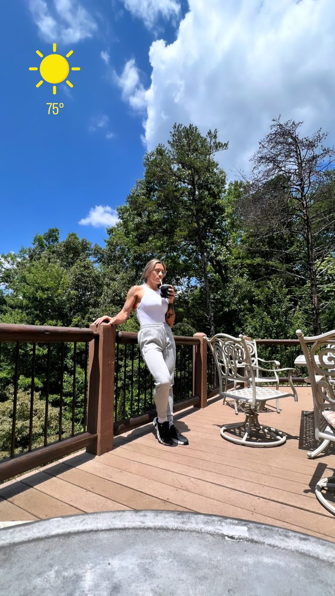 laurakarsst's tweet photo. Can’t wait to go back!
#CarolinaProperties #LakeLureRentals #LakeLure https://t.co/nEtfRlO6I6