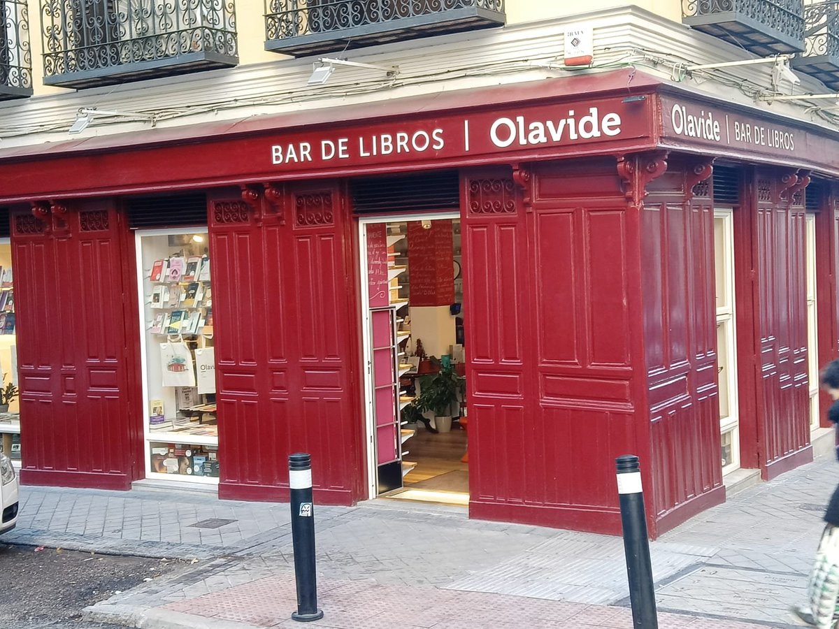 Os recordamos que podéis suscribiros a la revista 'Mirlo' en nuestra página web o comprarla en las librerías Música y Deportes (Paseo del Espolón, 16, Burgos) o en Olavide | Bar de Libros (c/ Olid 14, Madrid) revistamirlo.com