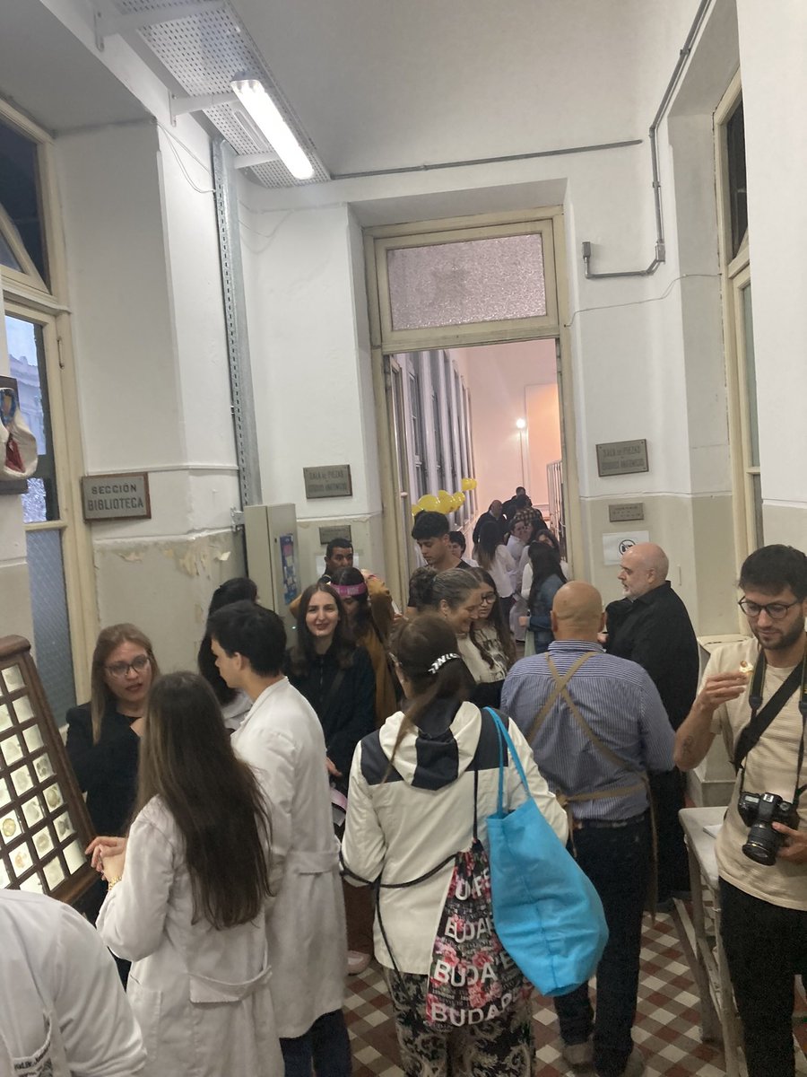 Noche de los Museos, reinauguración del Museo de Anatomía FMed. Gran afluencia de público de todas las edades