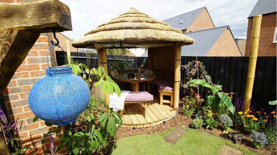 We used paint from Protek Wood Stain they have a whole range of colours to suit anyones taste!