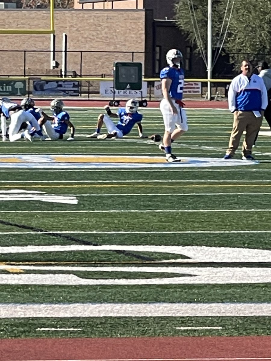 Coach Tone tweet media