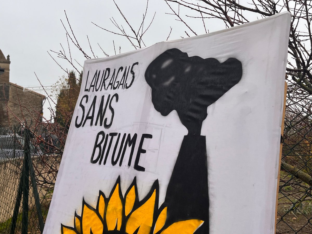 Generations_31's tweet photo. La A69 c’est toujours NON ! Contre le bitume, protégeons nos enfants et la nature #StopA69 #StopBitume 
📸 @lhez_dorian https://t.co/0dg9sM5HCU