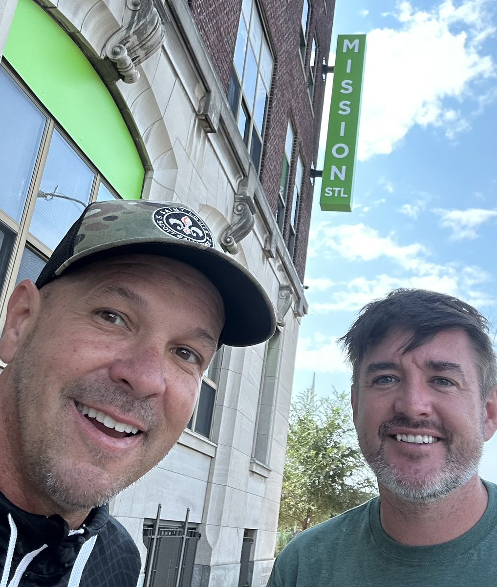 SLSGtraining's tweet photo. One of our Upper 90 Adopt A Family Program goals was to provide 10 bikes to Mission STL. Colin is here counting, plus 3 not in video.
17 total bikes donated!
SLSG, more then a soccer club.
#SLSGupper90
@MissionStLouis https://t.co/gOeEi6W3IN