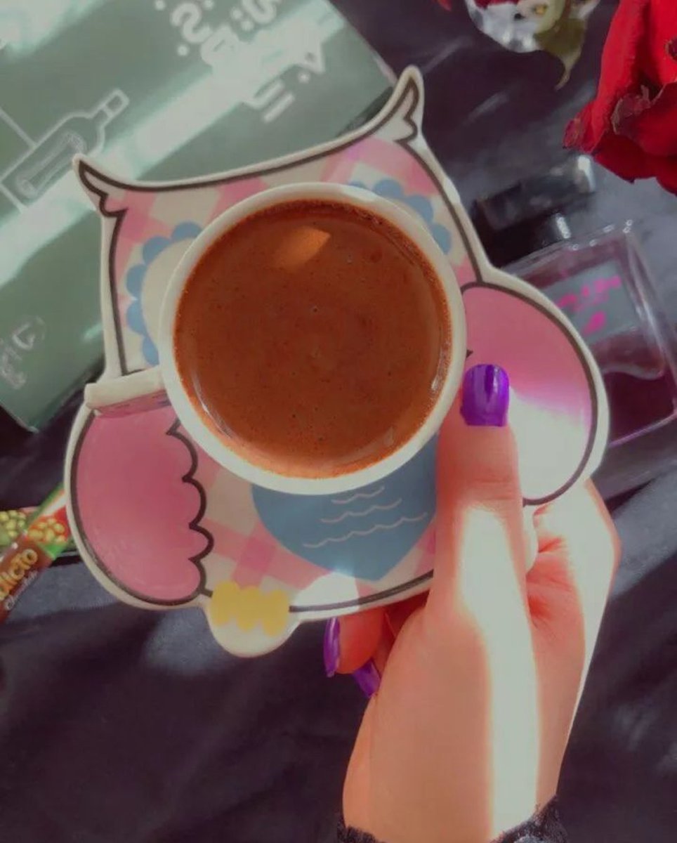 رائحه القهوة تنتشر بالأرجاء كعطر فاخر لا يقدر بثمن ❤️😍😘