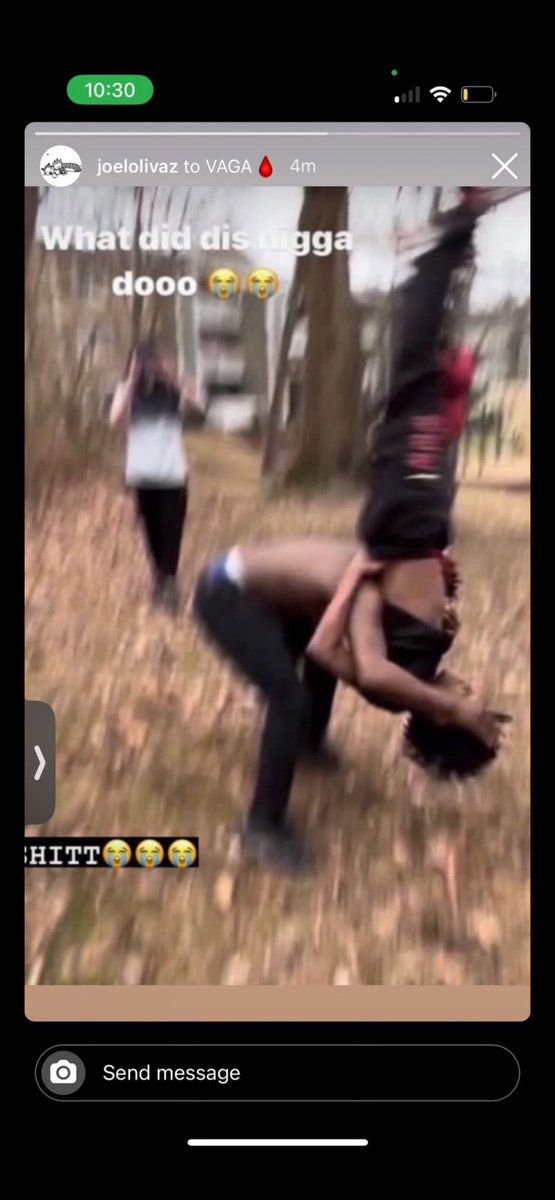 ItsJust_PC's tweet photo. No fucking way💀 turned bro perpendicular to the ground https://t.co/GWp1Wc6y5y