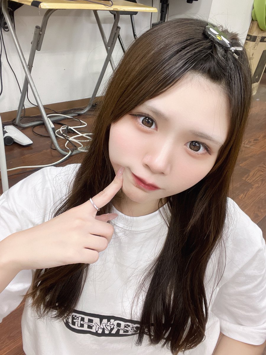 HaneKotomi's tweet photo. おはよぉ
でこっぱち( ՞. ̫.՞)

#ふぁんふぁんのふぁん https://t.co/a2LRk4DkG7