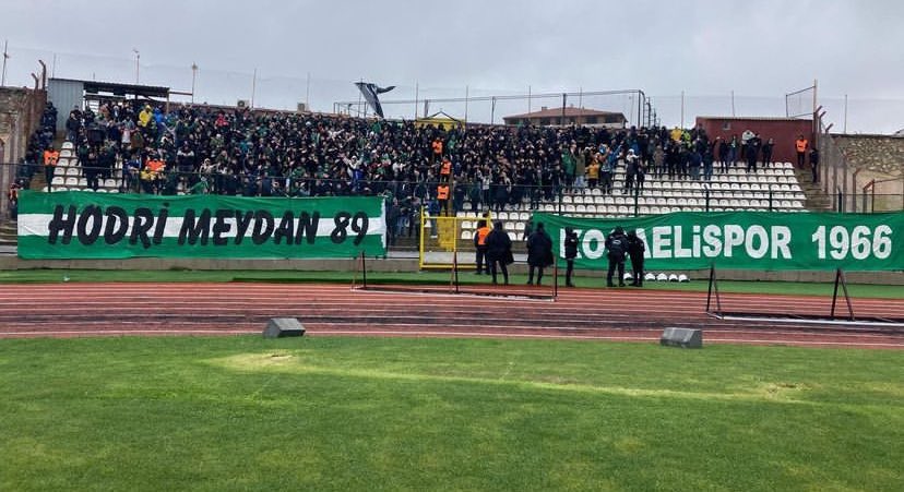 korfeztime's tweet photo. biri iç saha biri deplasman tahmin edin bakalım:) https://t.co/0KLWbHPEQN