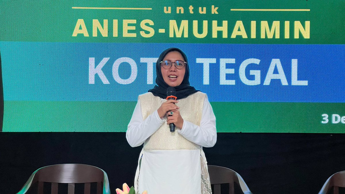 SahabatNadlifah's tweet photo. Selamat Malam Mingguan Para Jomblo.
Pilih #PKB dan #AniesMuhaimin2024 untuk hidup yang lebih berwarna dan penuh cinta.
#UntukBrebesUntukTegal
#SedulureMbaNad #SahabatMbaNad
#PKBMenang https://t.co/f4z2V0Z3QI