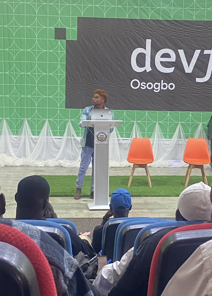 GDSCRUNCHAPTER's tweet photo. It’s the Backend Engineering session!

“Backend engineering is more than just writing codes, it involves the entire process from ideation to deployment.” - @thheOracle 👏

@googlestudents
#DeveloperStudentClubs #gdsc #gdscrun #devfestosogbo23 https://t.co/Qb7oM33SDO