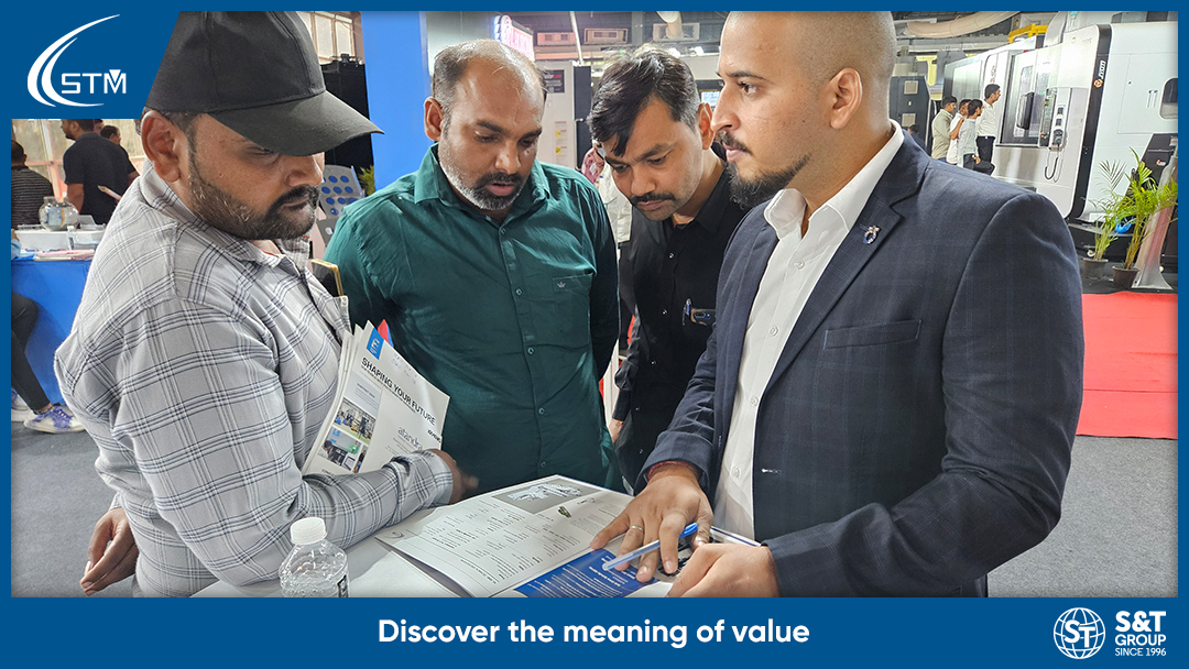 StmCnc's tweet photo. 🌟 Day Four at #ENGIMACH2023 was packed with innovation! 🔧 S&amp;T Machinery showcased cutting-edge tech and engaged in insightful discussions. Check out these glimpses from today's action! https://t.co/JmDnm2gp6Q