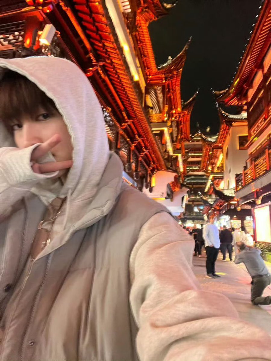 engawadaisuki2's tweet photo. 明日の上海ファンミ楽しんで来てね🤞

あっちゃん今日もかわいい🥰

#増子敦貴 https://t.co/Ay5K2Ji9yL
