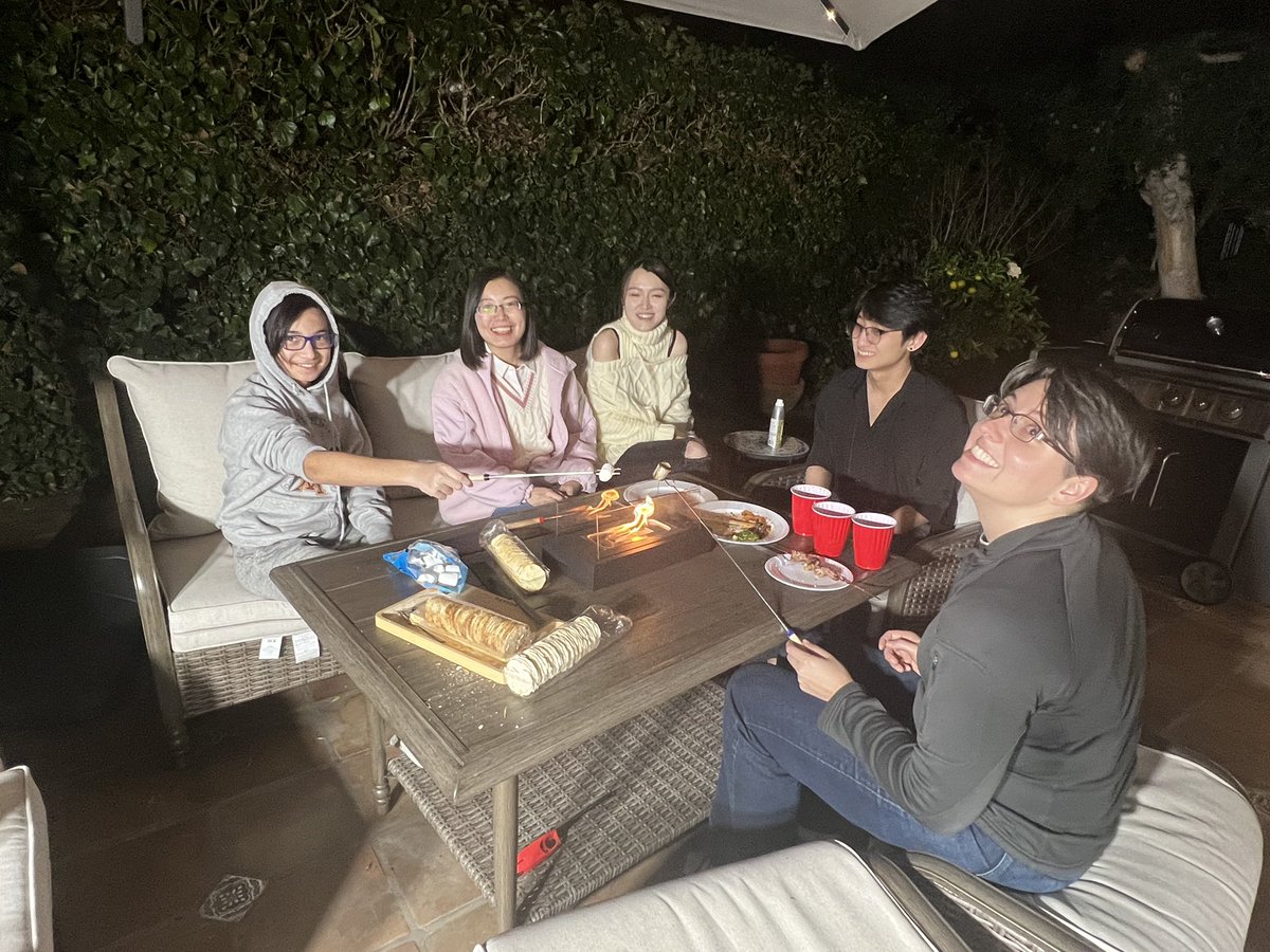 AmandaKMontoya's tweet photo. #UCLA #QuantPsych knows how to party! Officially welcoming our new faculty member @TheYiFeng and our new graduate student Remus Mitchell! Also congratulations for honorary quanty @RaquaelJ for her new position at USC! https://t.co/Vk4puvDMJv
