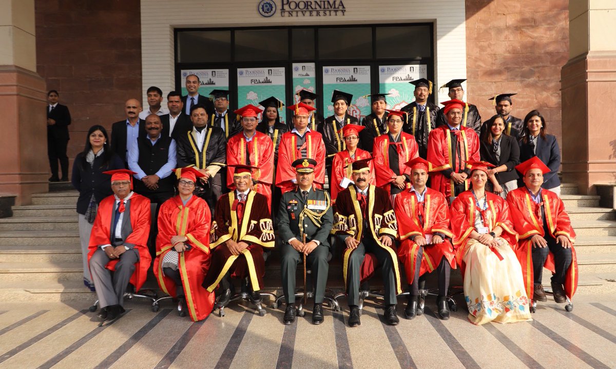 IaSouthern's tweet photo. Lt Gen A K Singh, #ArmyCdr, #SouthernComd as chief guest during the #ConvocationCeremony of #PoornimaUniversity urged the #Youth to wholeheartedly indulge in #NationBuilding.
@Poornima_Univ.
#EducationForAll
#EducationMatters https://t.co/XgMINfoiAq