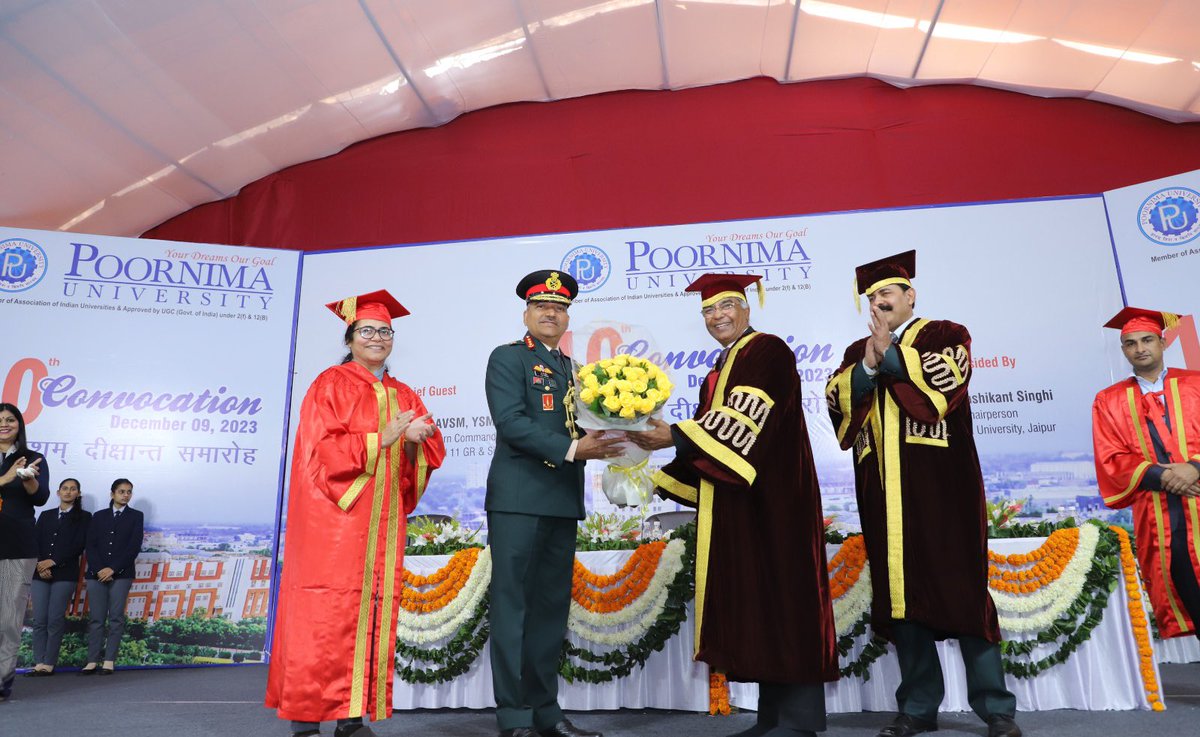 IaSouthern's tweet photo. Lt Gen A K Singh, #ArmyCdr, #SouthernComd as chief guest during the #ConvocationCeremony of #PoornimaUniversity urged the #Youth to wholeheartedly indulge in #NationBuilding.
@Poornima_Univ.
#EducationForAll
#EducationMatters https://t.co/XgMINfoiAq