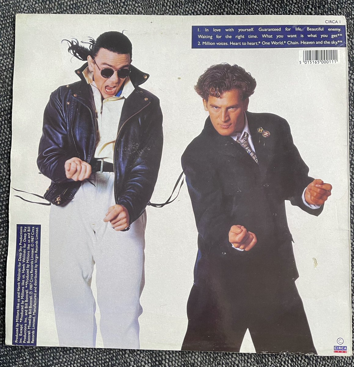 Poplifer73's tweet photo. Saturday!
Circa1.
Millions Like Us.
1987 Circa Records.
WHAT A RECORD LABEL!
#Saturday #NowPlaying #MillionsLikeUs #JohnOKane #DebutAlbum #CircaRecords https://t.co/On6aIEcFJs