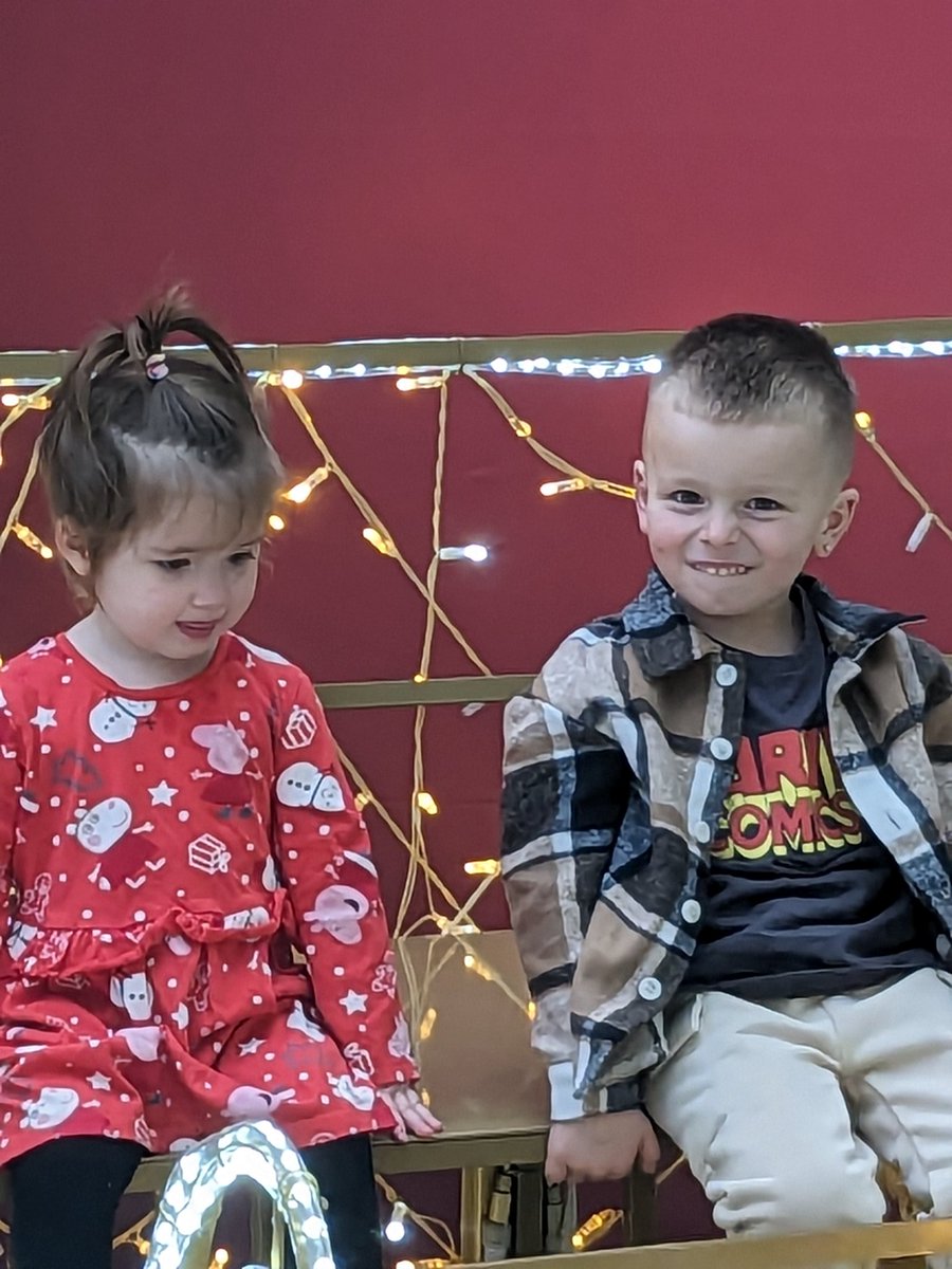 craigparton1's tweet photo. #Affinityxmas https://t.co/6EYvEVM2UP