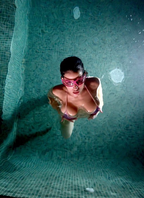 🩵 https://t.co/7n74FxKqpO 💗 https://t.co/DGiRmg9yjo