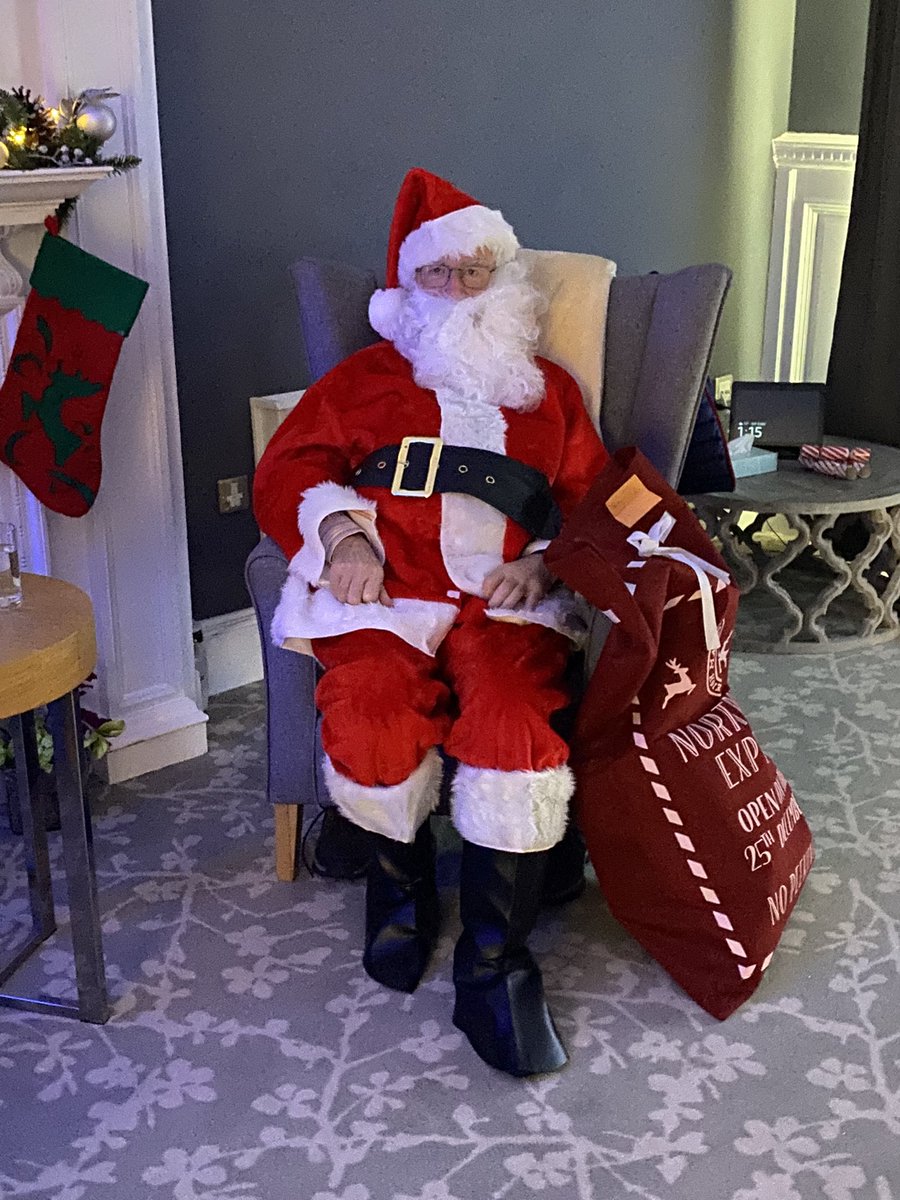 West Hall care home in West Byfleet Anchor