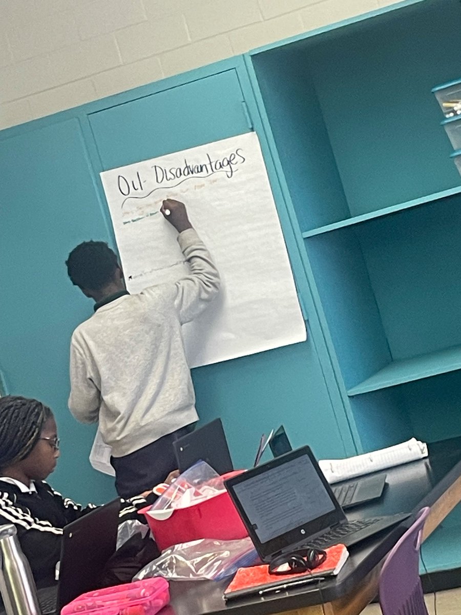 Kris1sand1's tweet image. Research, Read, Record!!
NEWSELA is a useful resource! Literacy in Science #inthework! @AttucksPatriots